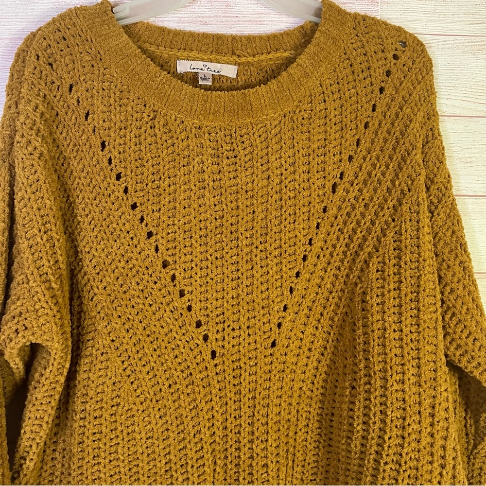 Love Tree Soft Cozy Oversized Knit Cropped Box  Style Mustard Sweater Size Large - Picture 4 of 5